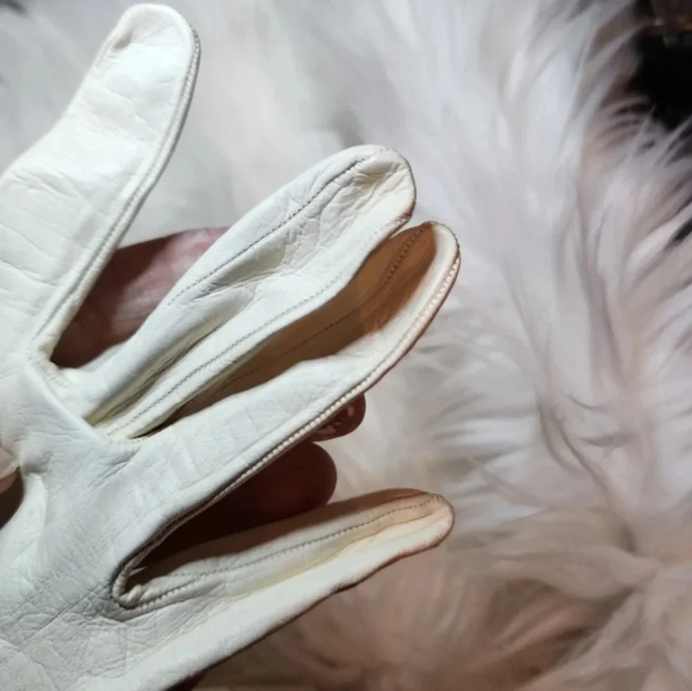 Vintage Debutante White beaded‎ Gloves 7.5
